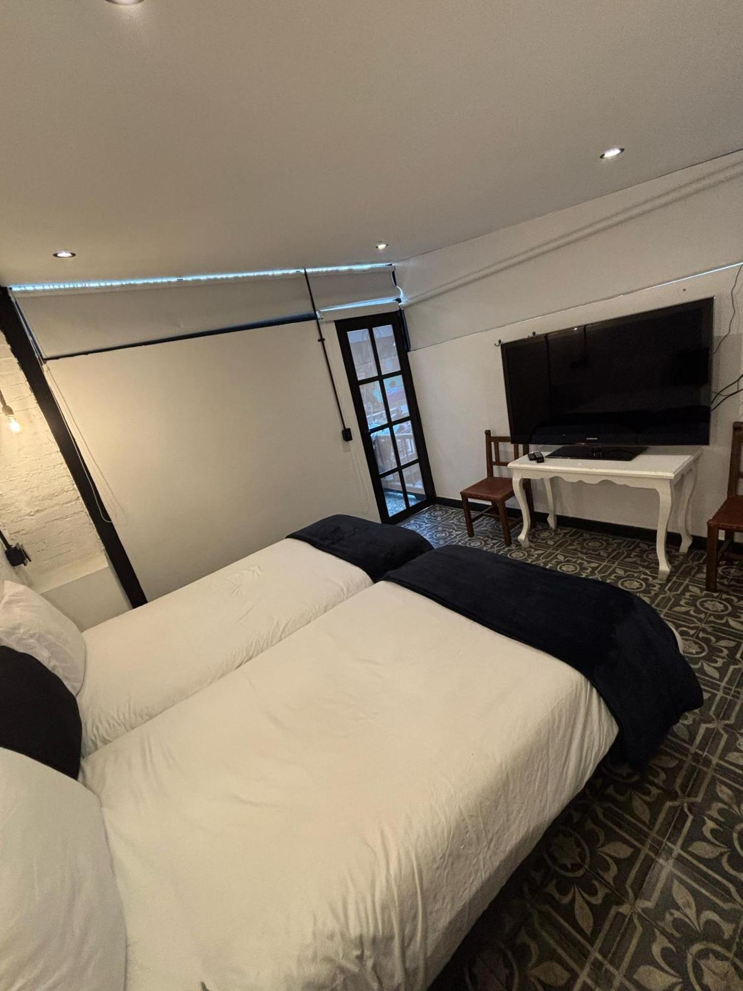 Hotel Quinta Bolivar Bogota Bagian luar foto